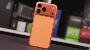 iphone-pro-max-leaks-sim-b3eb