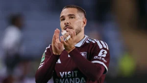 aston-villa-open-contract-talks-c22c