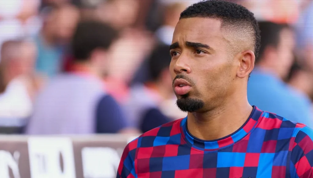 gabriel-jesus-made-train-alone-5479
