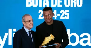 here-very-happy-kylian-mbappe-cdce