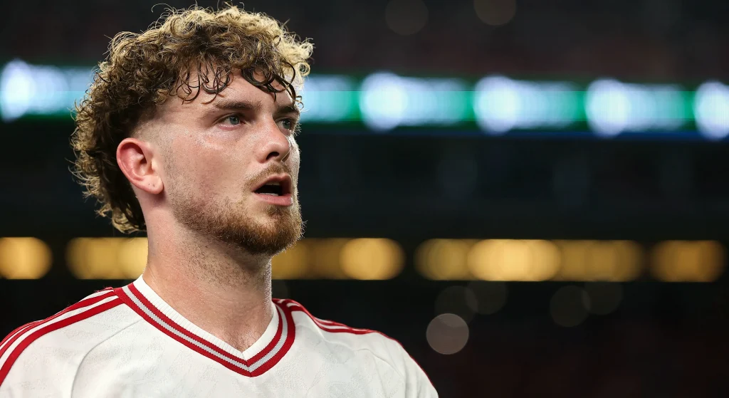 liverpool-star-harvey-elliott-hit-0ff2