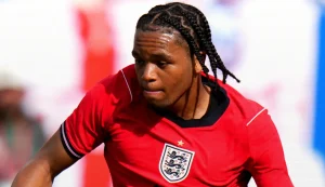 liverpool-starlet-rio-ngumoha-left-2a04
