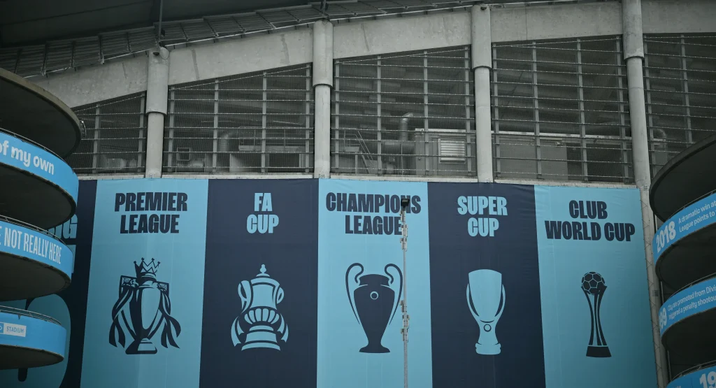 manchester-city-badge-outside-etihad-7300