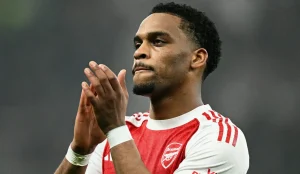 world-best-right-back-bacary-d120