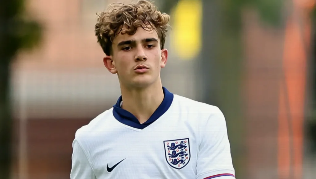 arsenal-teenager-max-dowman-sees-d1a0