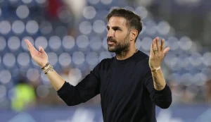 look-arsenal-arteta-fabregas-backs-fe27