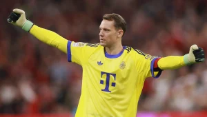 manuel-neuer-heir-bayern-munich-c000