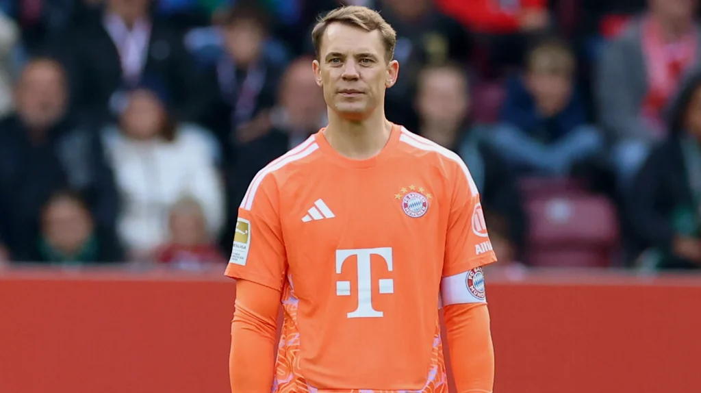 manuel-neuer-sidelined-bayern-munich-8e0b