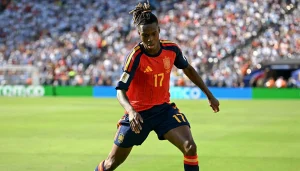 nico-williams-forced-withdraw-spain-ec32