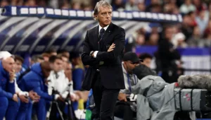 room-complacency-mancini-issues-warning-f00a