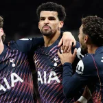 Dominic Solanke’s Late Goal Earns 10-Man Tottenham Draw at Manchester United