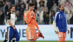 vicario-furious-juve-keeper-slams-4518