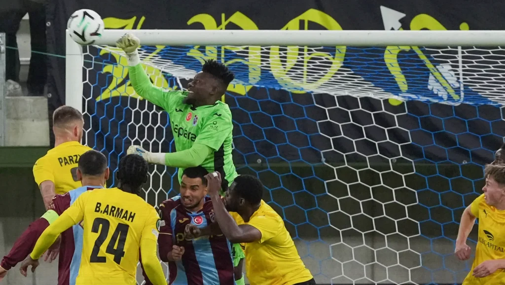 video-andre-onana-suffers-fresh-fedc